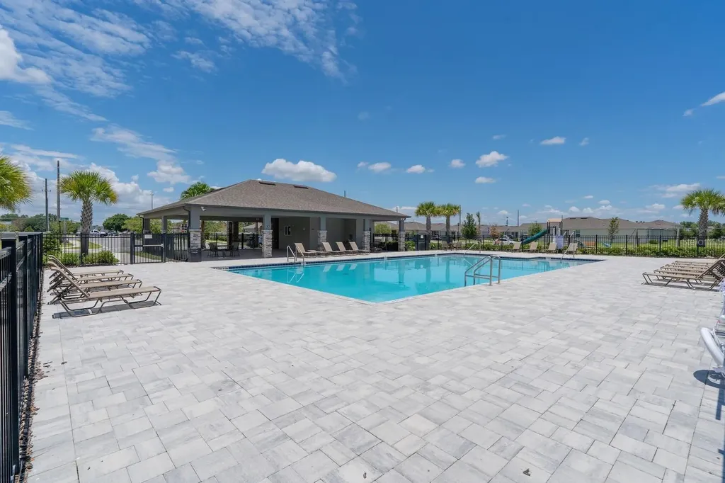1456 Isleta Loop Kissimmee FL 34741
