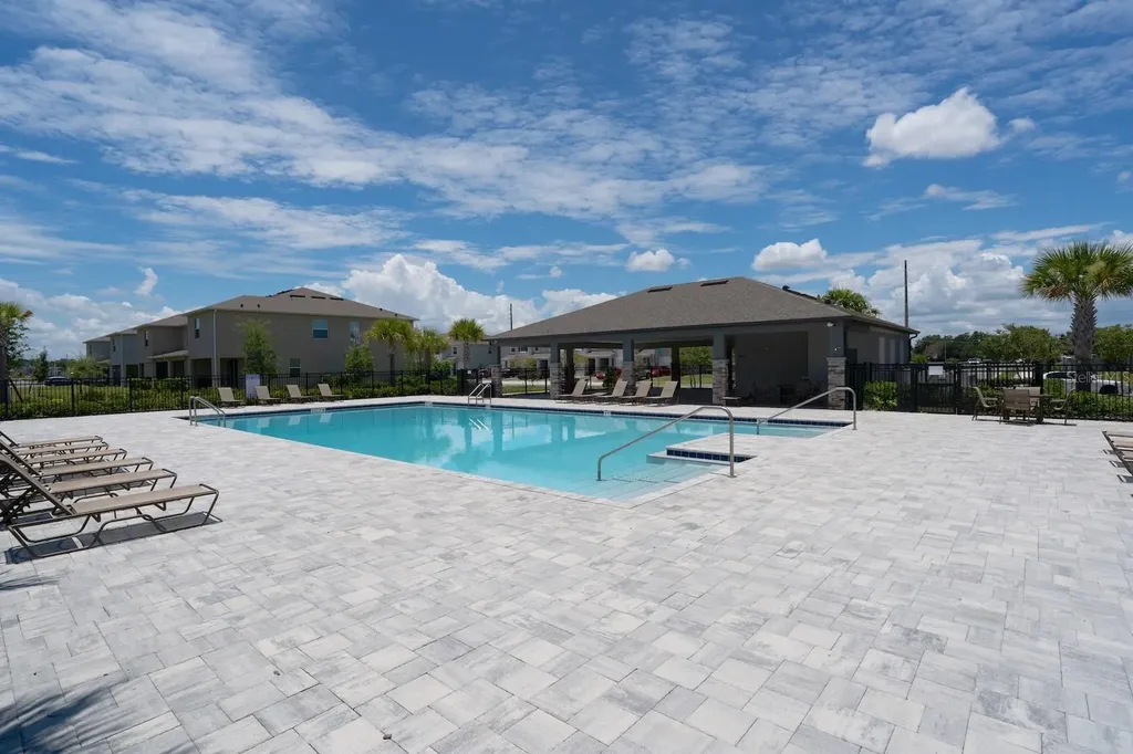 1456 Isleta Loop Kissimmee FL 34741