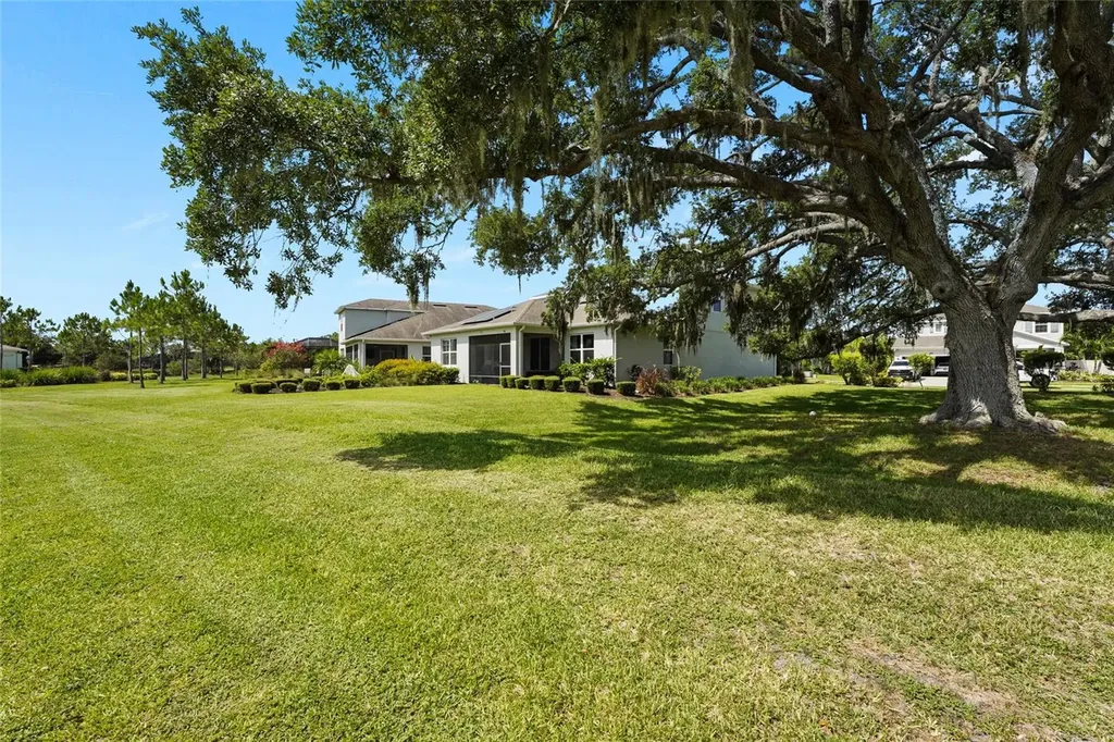 7832 Birdie Bend Way Sarasota FL 34241