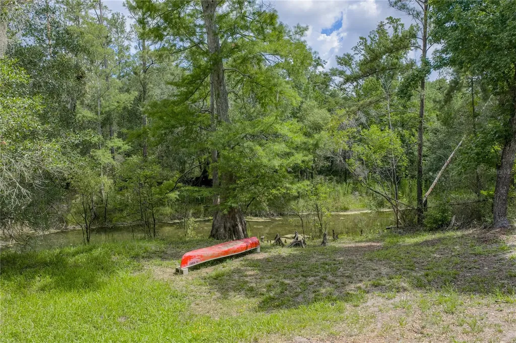 33065 Cedonia Road Dade City FL 33523