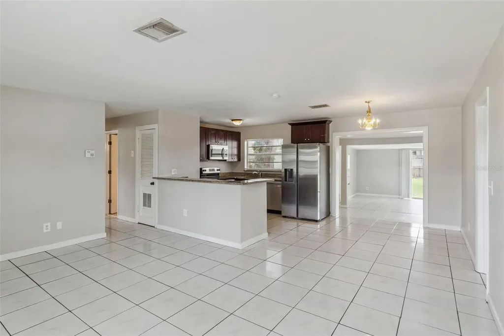 712 Clayton Street Brandon FL 33511
