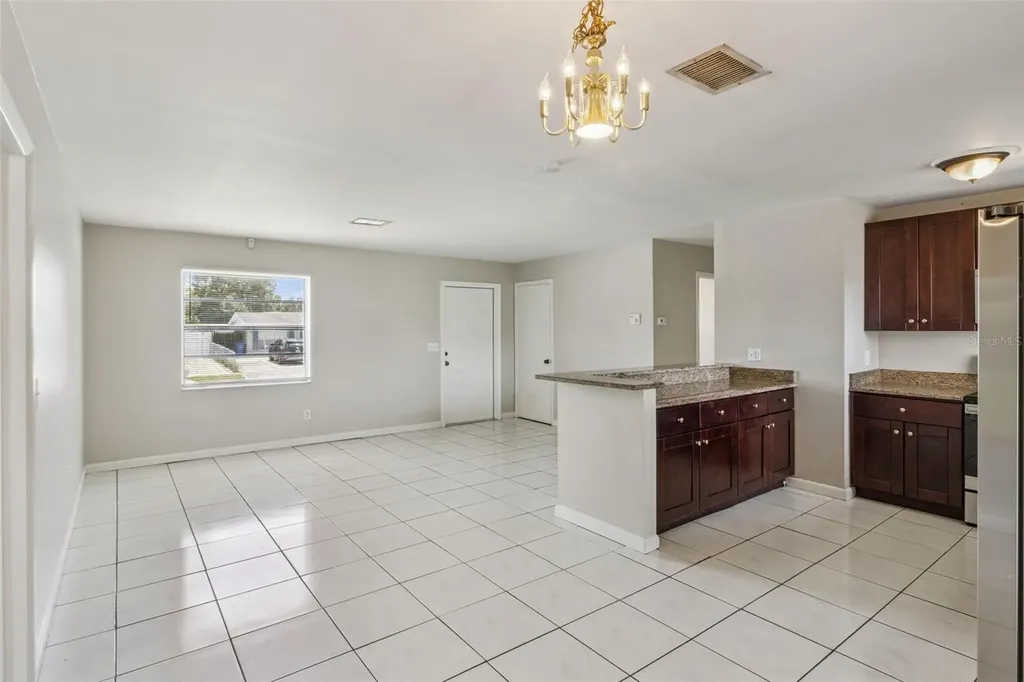 712 Clayton Street Brandon FL 33511