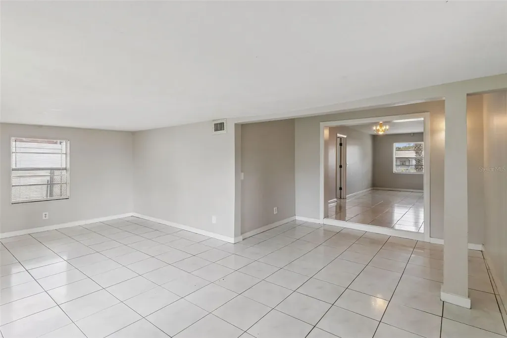 712 Clayton Street Brandon FL 33511