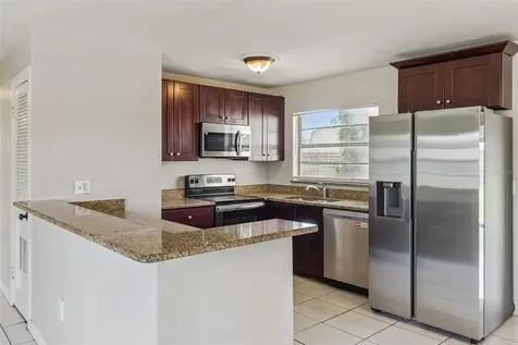 712 Clayton Street Brandon FL 33511