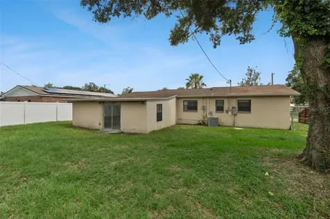 712 Clayton Street Brandon FL 33511