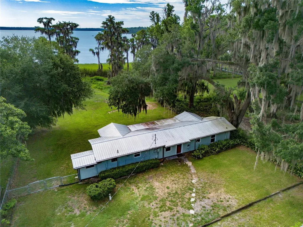 7521 NE 222nd Street Melrose FL 32666