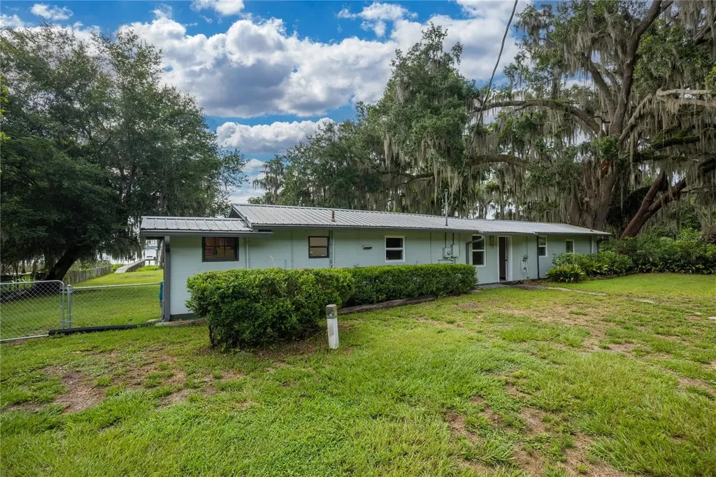 7521 NE 222nd Street Melrose FL 32666