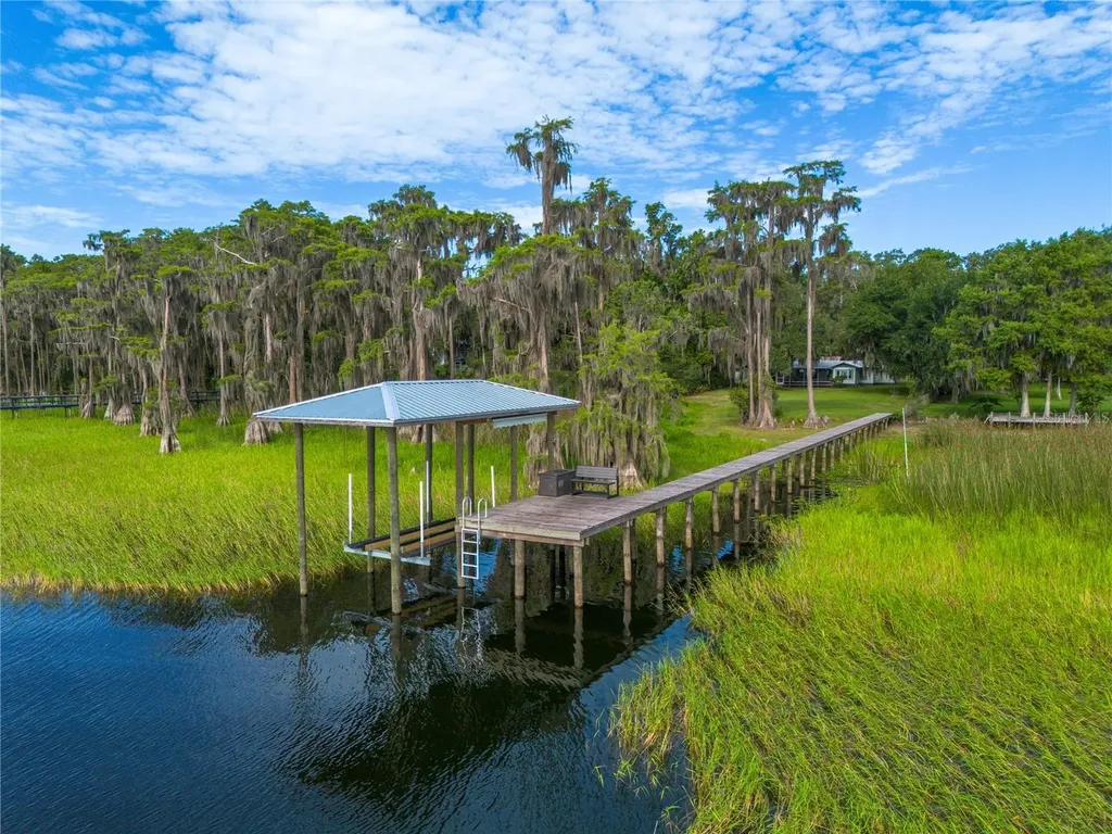 7521 NE 222nd Street Melrose FL 32666