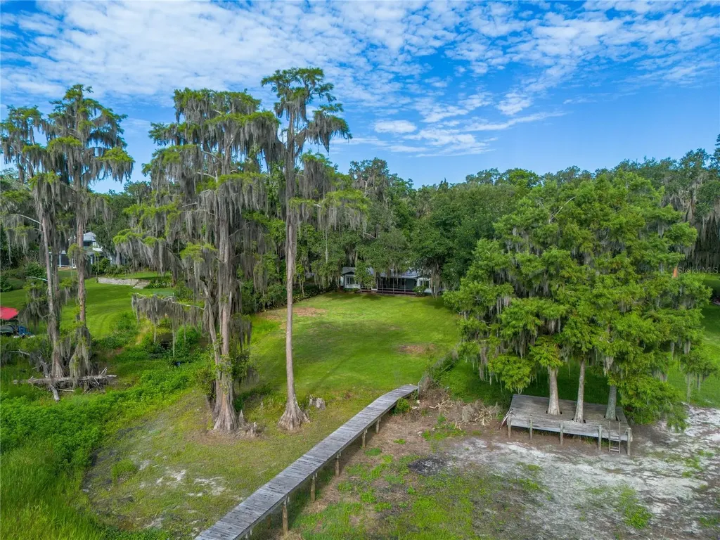 7521 NE 222nd Street Melrose FL 32666