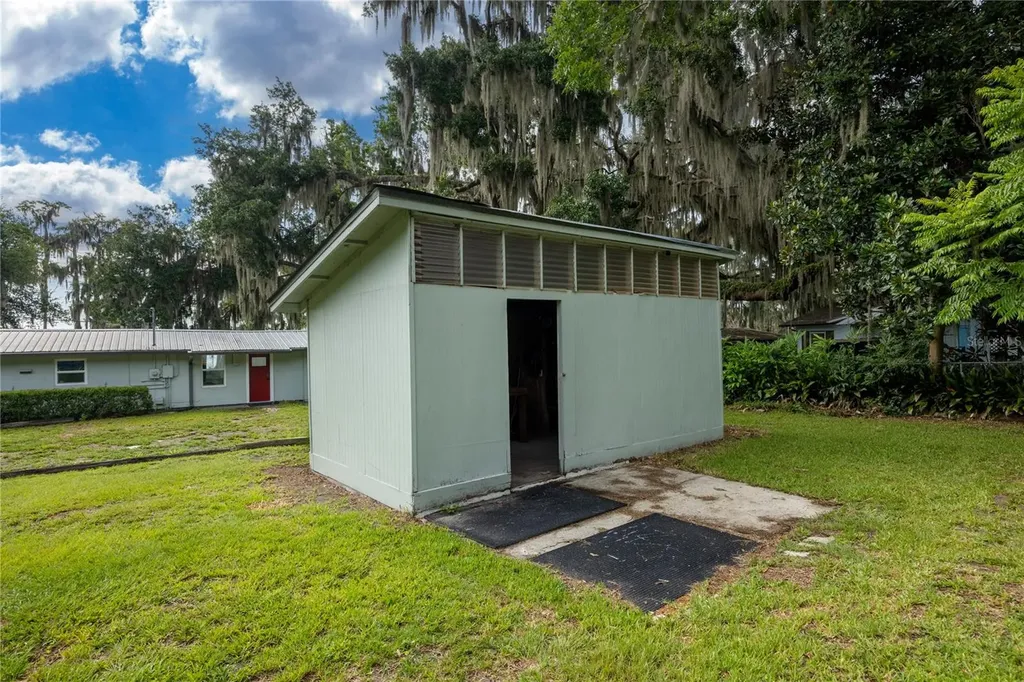 7521 NE 222nd Street Melrose FL 32666