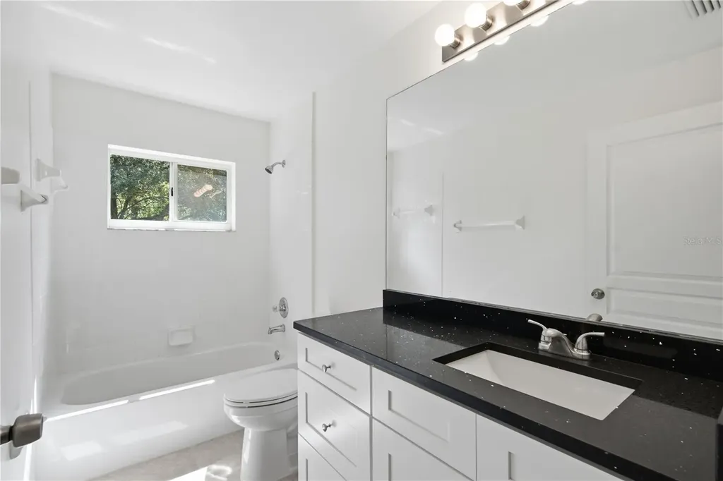 6003 Chellas Court Lutz FL 33558