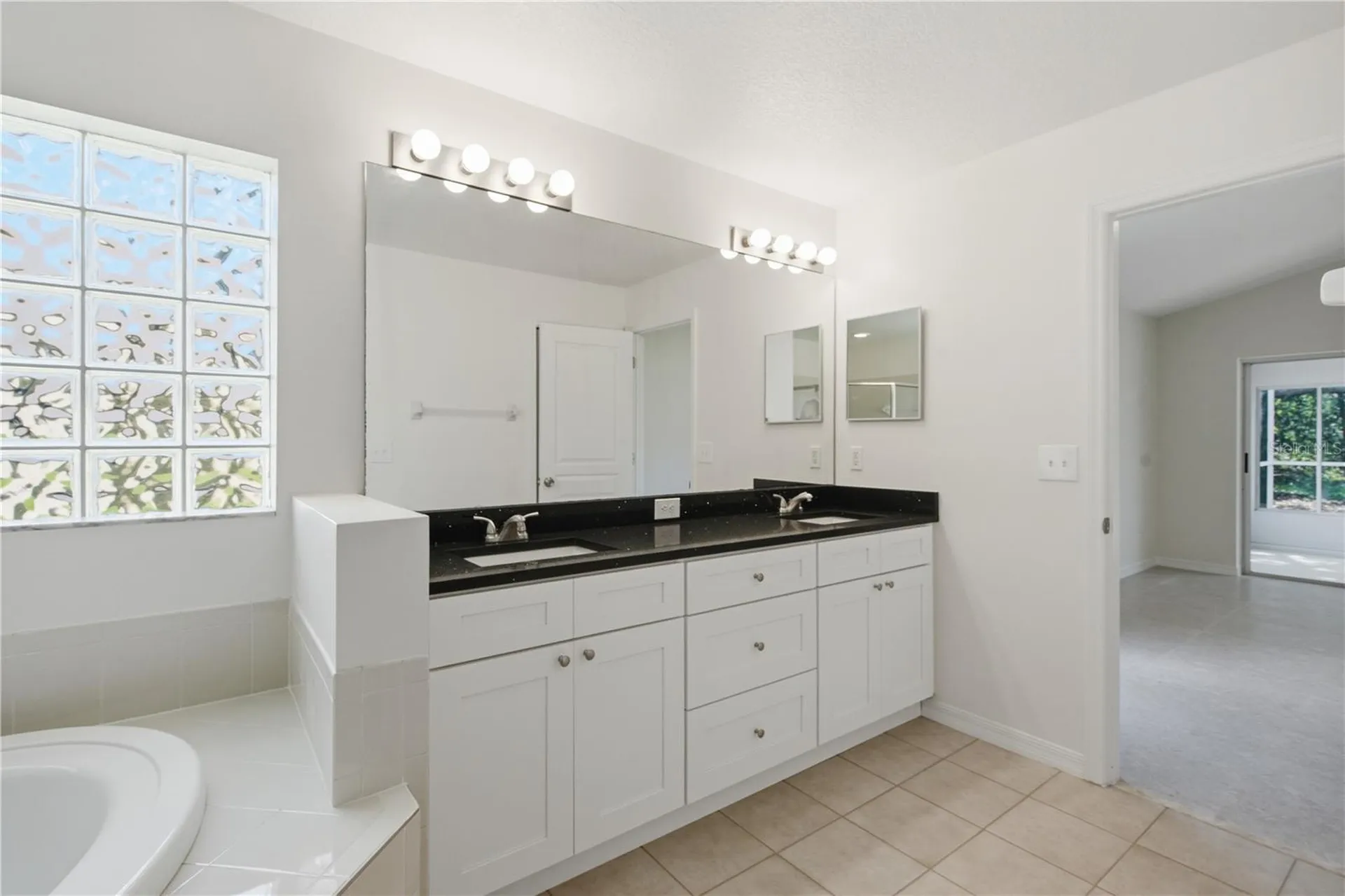 6003 Chellas Court Lutz FL 33558