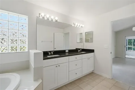 6003 Chellas Court Lutz FL 33558