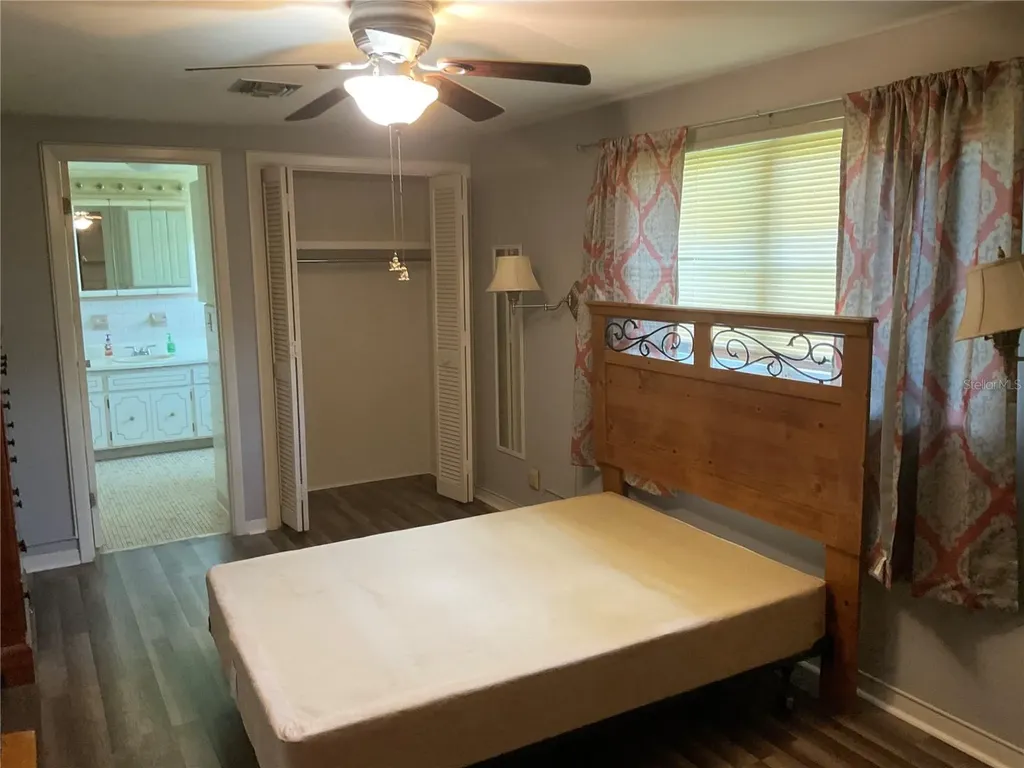 37820 Crystal Way Dade City FL 33523