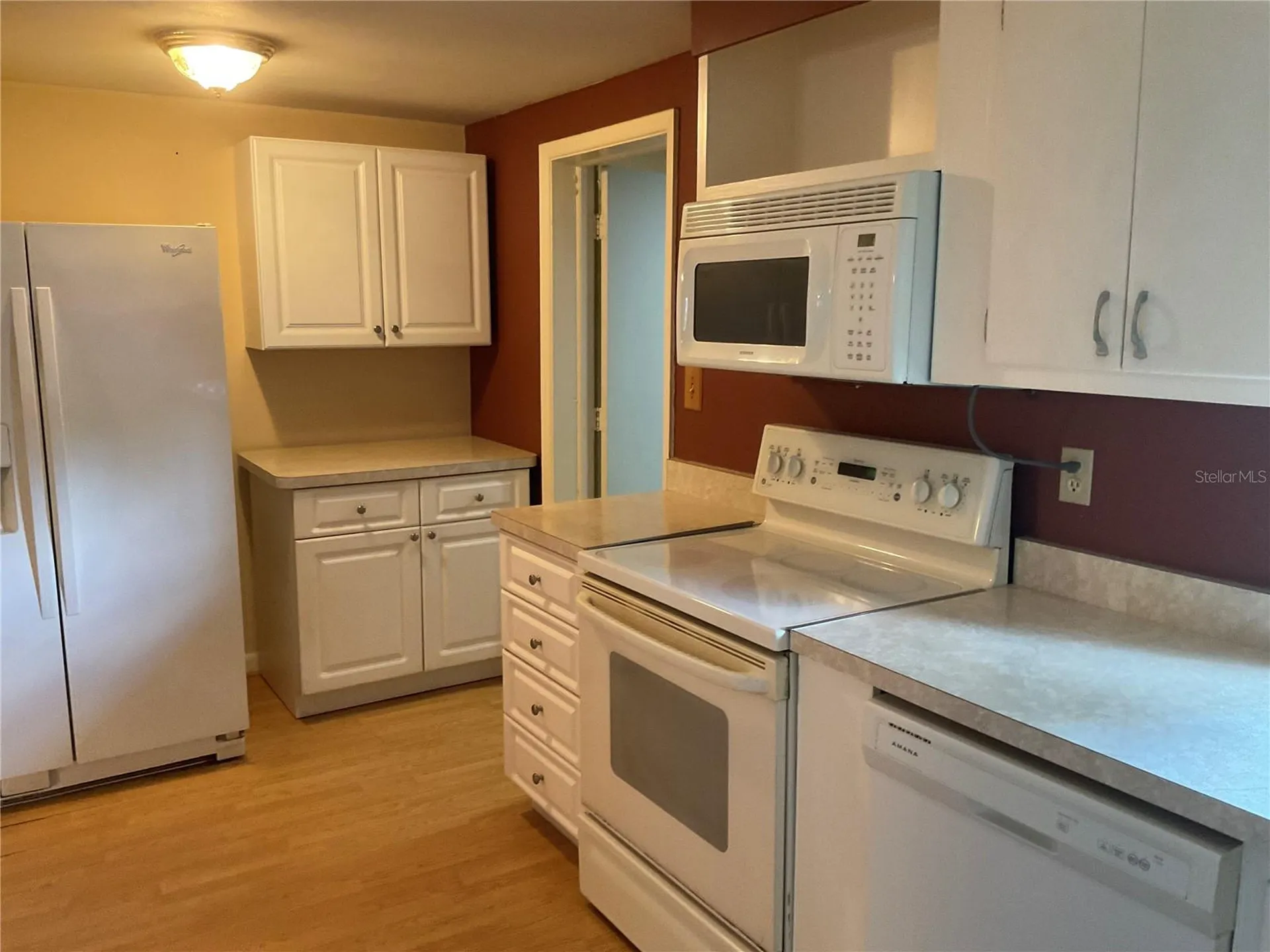 37820 Crystal Way Dade City FL 33523
