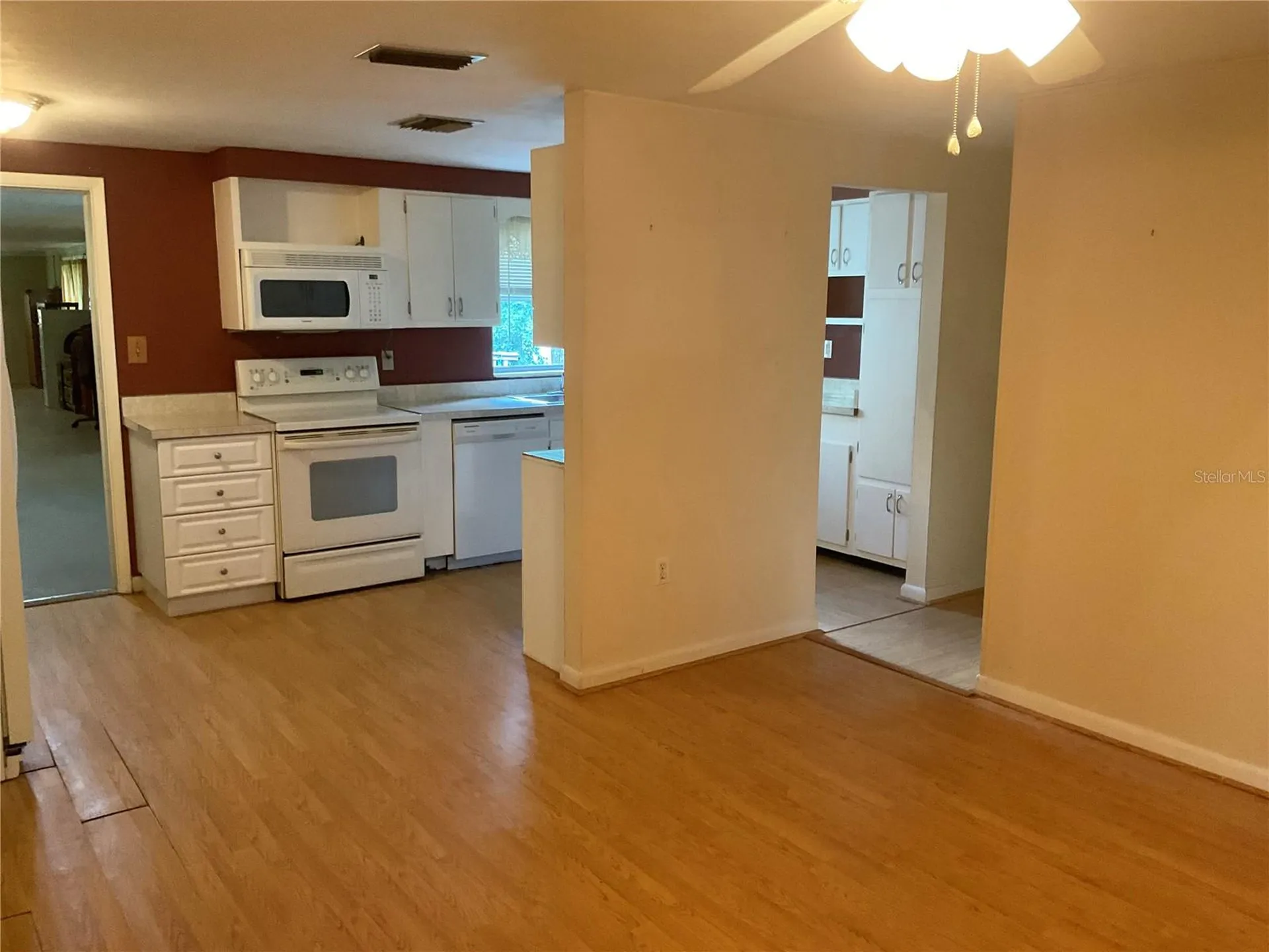 37820 Crystal Way Dade City FL 33523