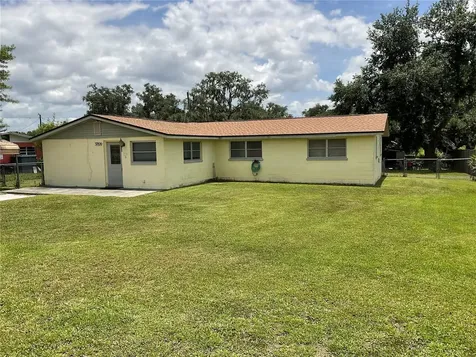 37820 Crystal Way Dade City FL 33523