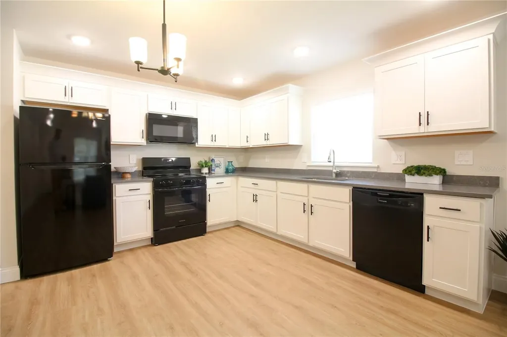 1242 Dorothy Street Lakeland FL 33815