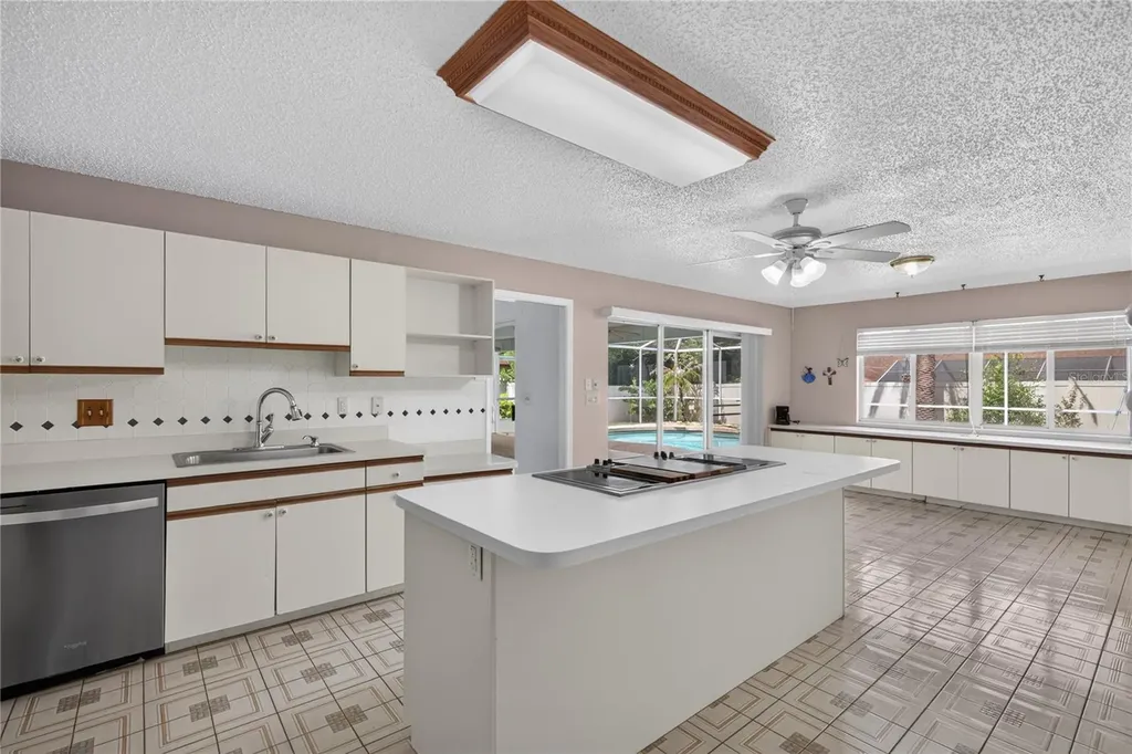 33913 Sabal Way Leesburg FL 34788