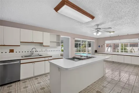 33913 Sabal Way Leesburg FL 34788
