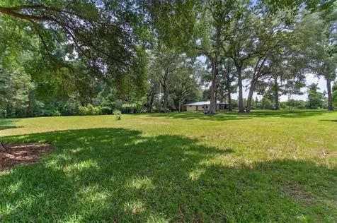 7791 NW 165th Street Trenton FL 32693