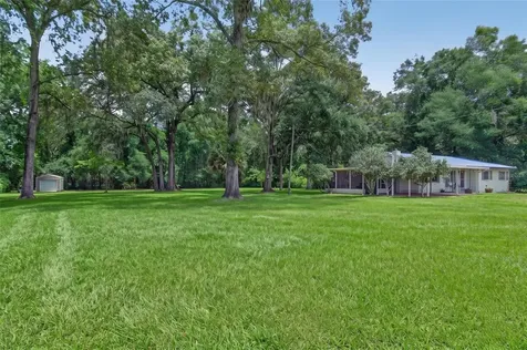 7791 NW 165th Street Trenton FL 32693