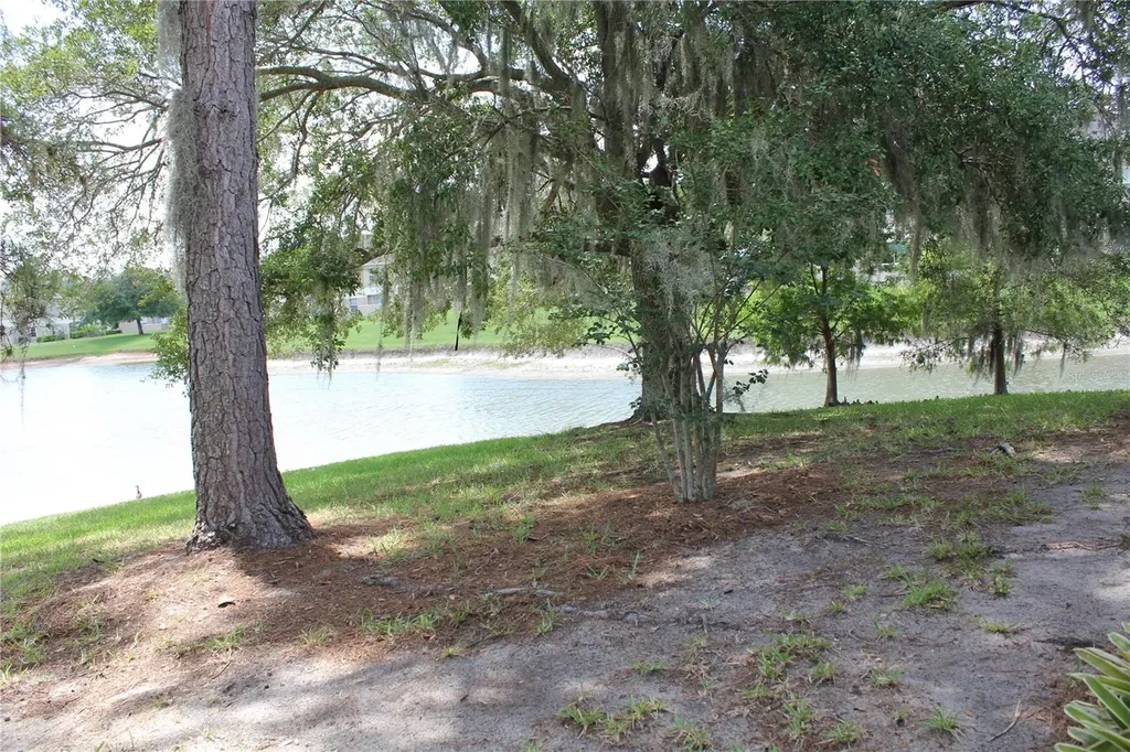 1819 Sandhill Lane Winter Haven FL 33884
