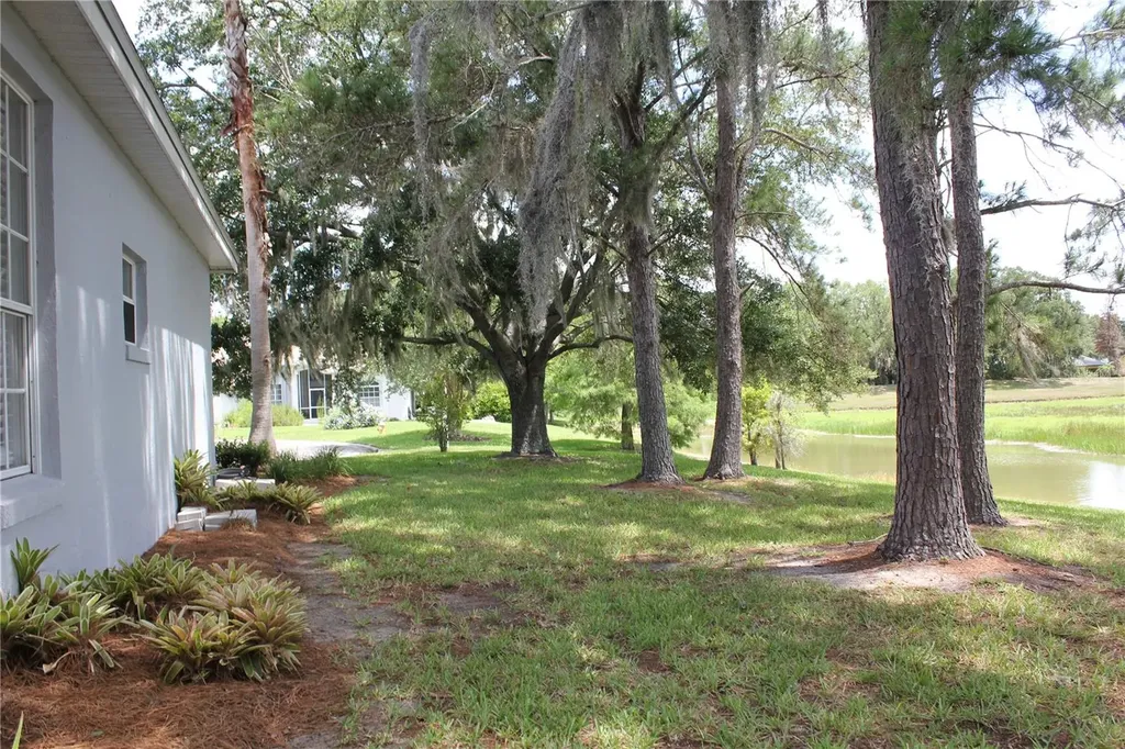 1819 Sandhill Lane Winter Haven FL 33884