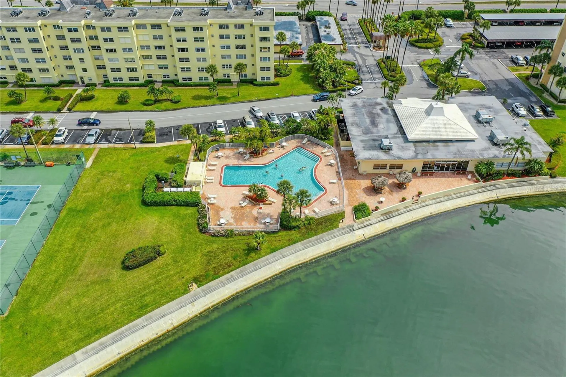 4780 Cove Circle St Petersburg FL 33708