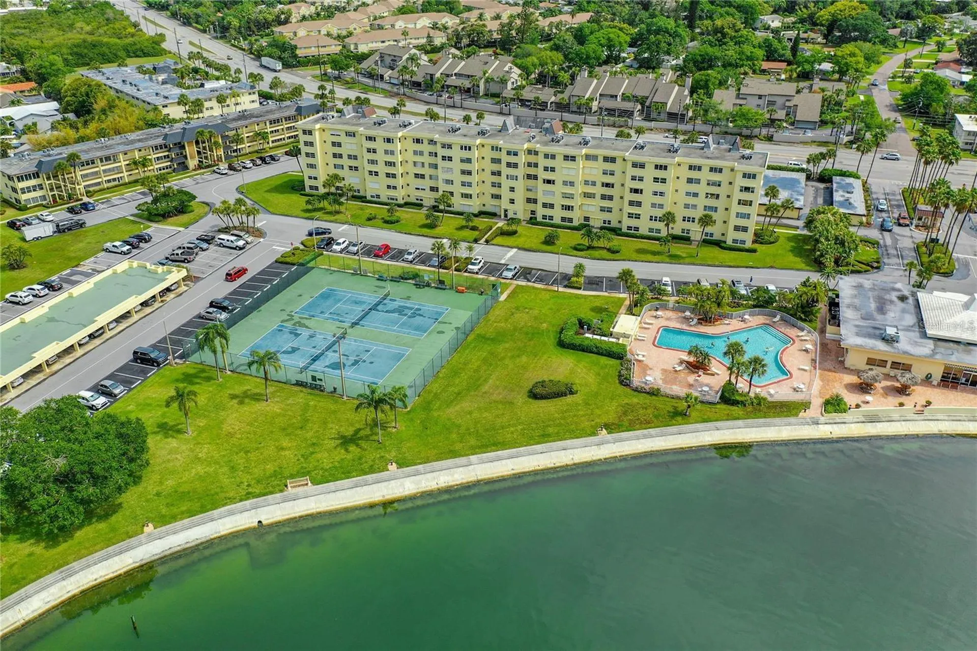 4780 Cove Circle St Petersburg FL 33708