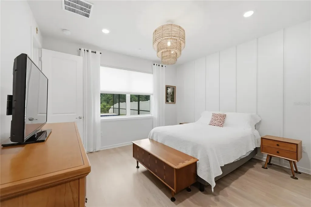 5949 Wooden Pine Drive Orlando FL 32829
