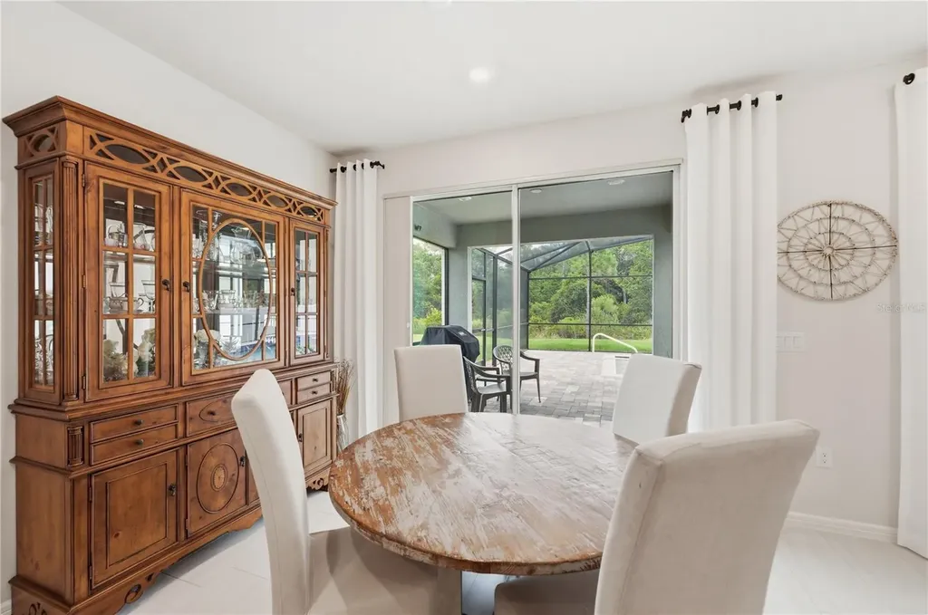 5949 Wooden Pine Drive Orlando FL 32829