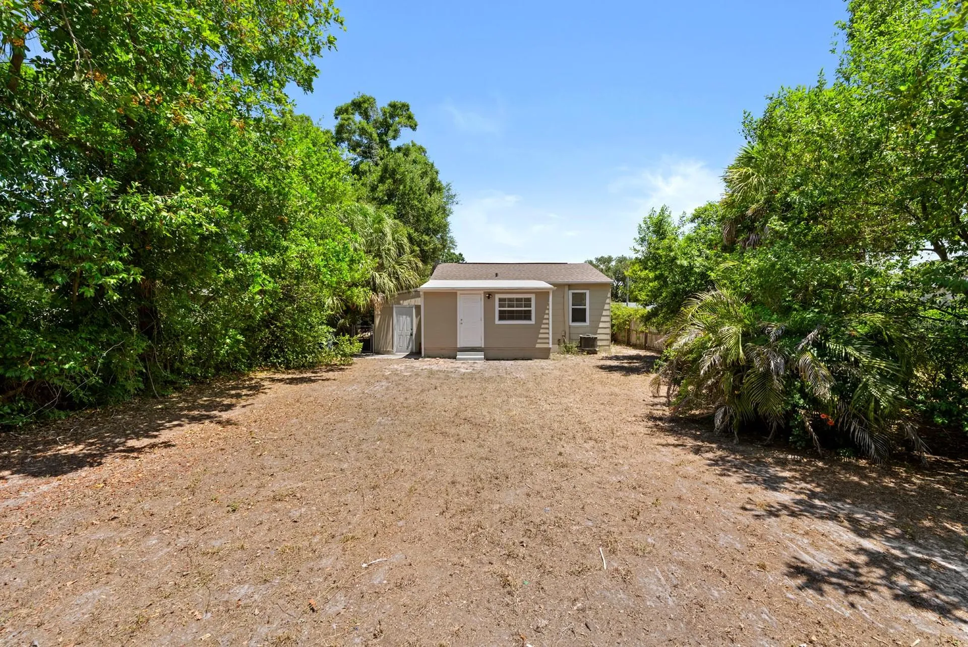 4654 13th Avenue S St Petersburg FL 33711