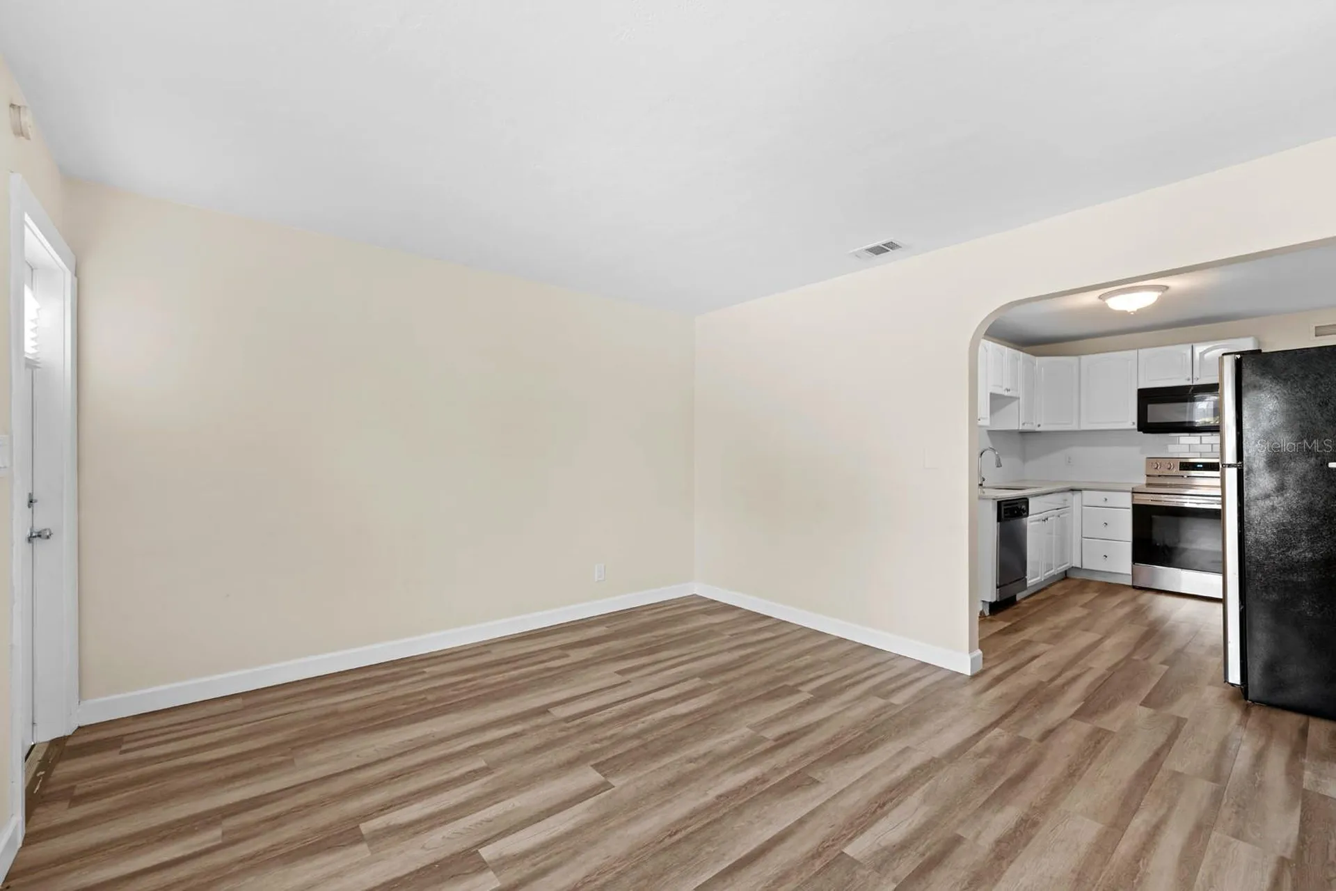4654 13th Avenue S St Petersburg FL 33711