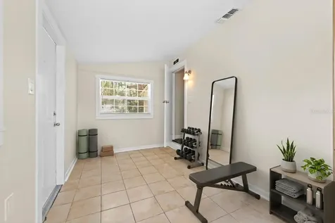4654 13th Avenue S St Petersburg FL 33711