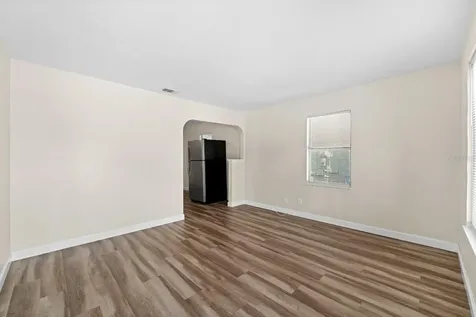 4654 13th Avenue S St Petersburg FL 33711