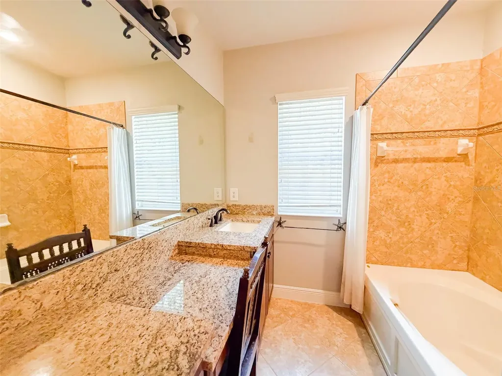 5489 Baldwin Park Street Orlando FL 32814