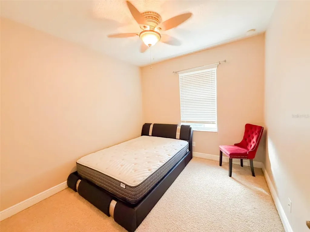 5489 Baldwin Park Street Orlando FL 32814