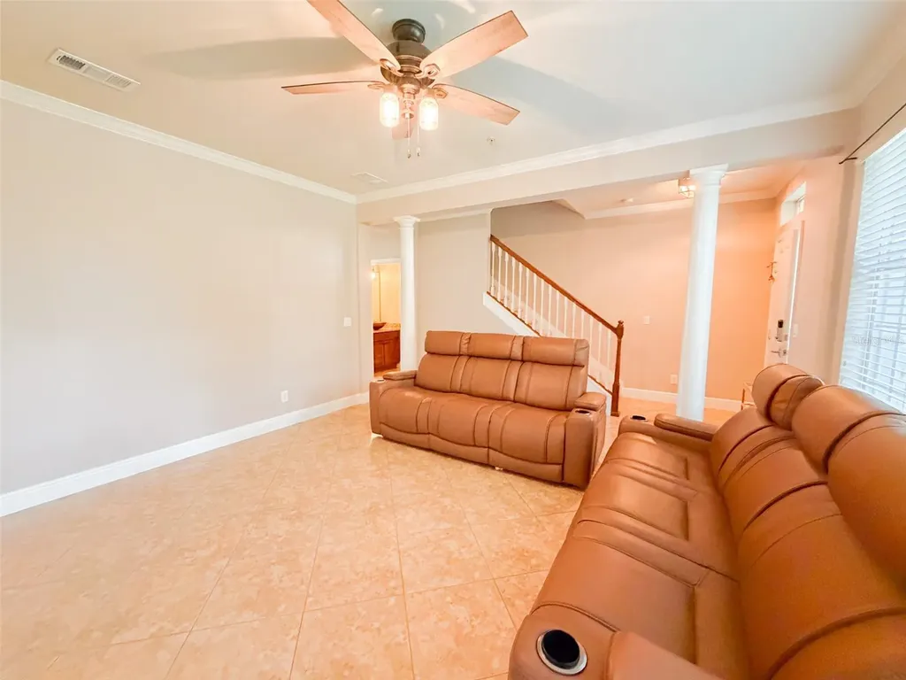 5489 Baldwin Park Street Orlando FL 32814