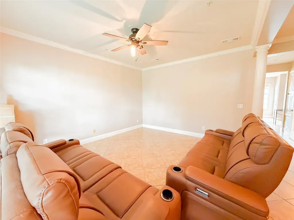 5489 Baldwin Park Street Orlando FL 32814