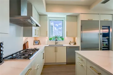 2910 W Barcelona Street Tampa FL 33629