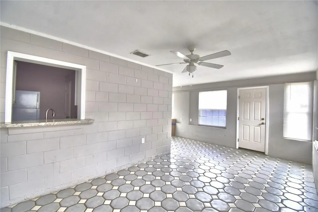 906 N 9th Avenue Wauchula FL 33873