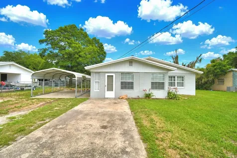 906 N 9th Avenue Wauchula FL 33873