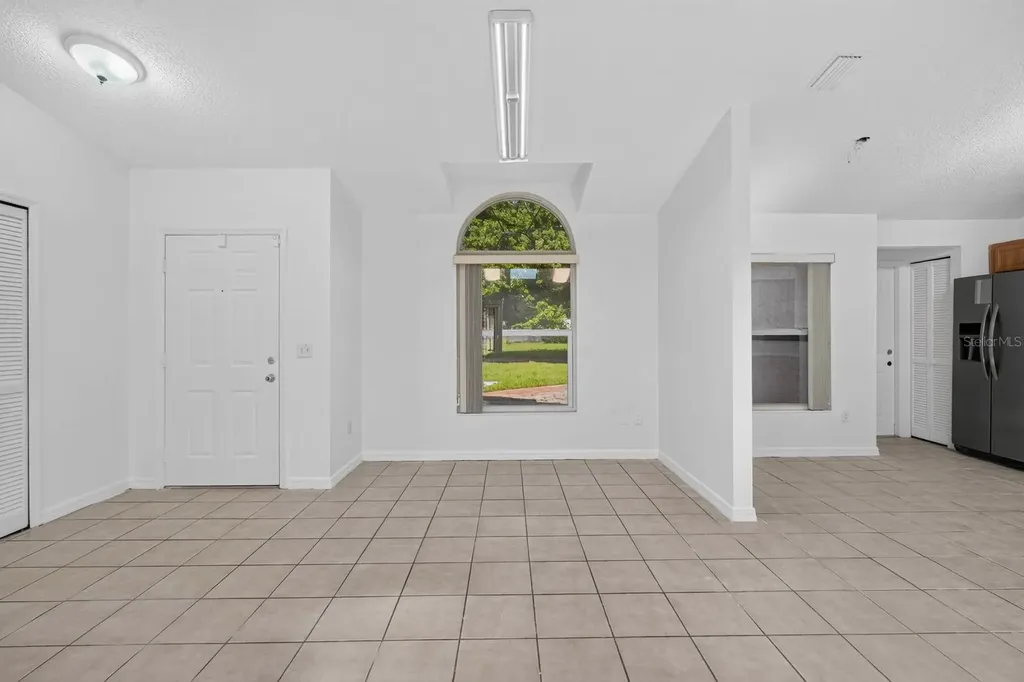 20 Lake Meadow Way Ormond Beach FL 32174