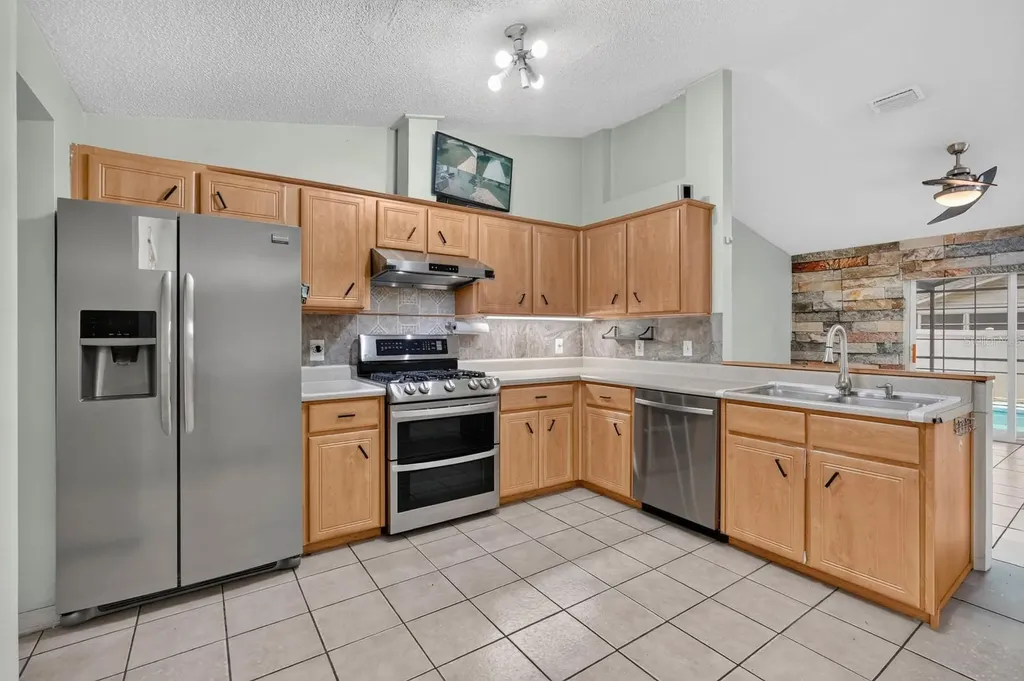 20 Lake Meadow Way Ormond Beach FL 32174