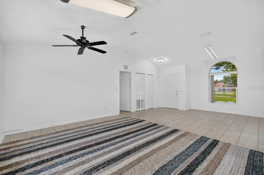 20 Lake Meadow Way Ormond Beach FL 32174