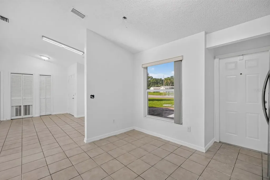 20 Lake Meadow Way Ormond Beach FL 32174