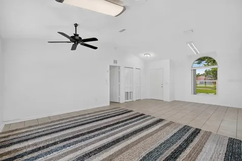 20 Lake Meadow Way Ormond Beach FL 32174