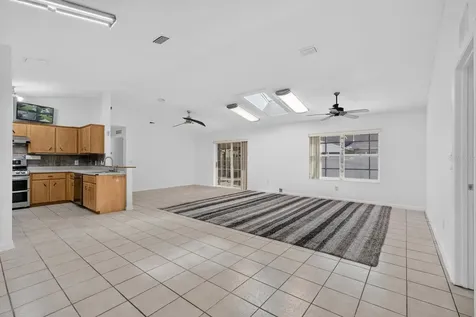 20 Lake Meadow Way Ormond Beach FL 32174