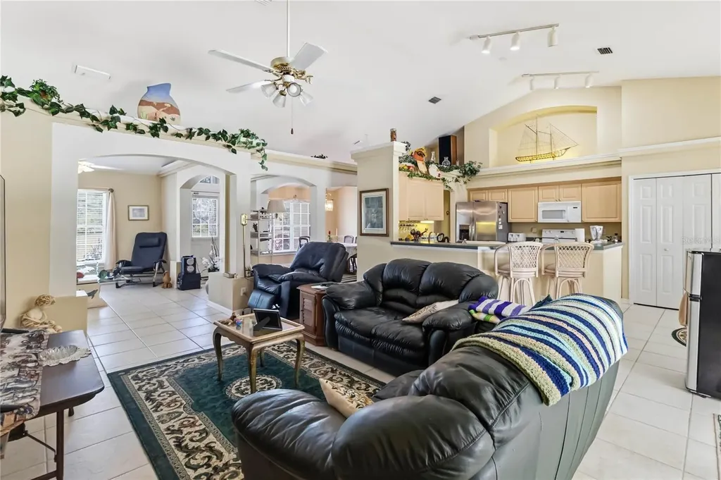 3225 Canoe Creek Road St Cloud FL 34772